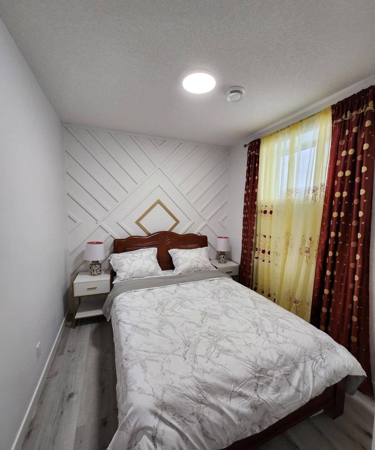 2 Bedrooms Luxury Basement * Calgary