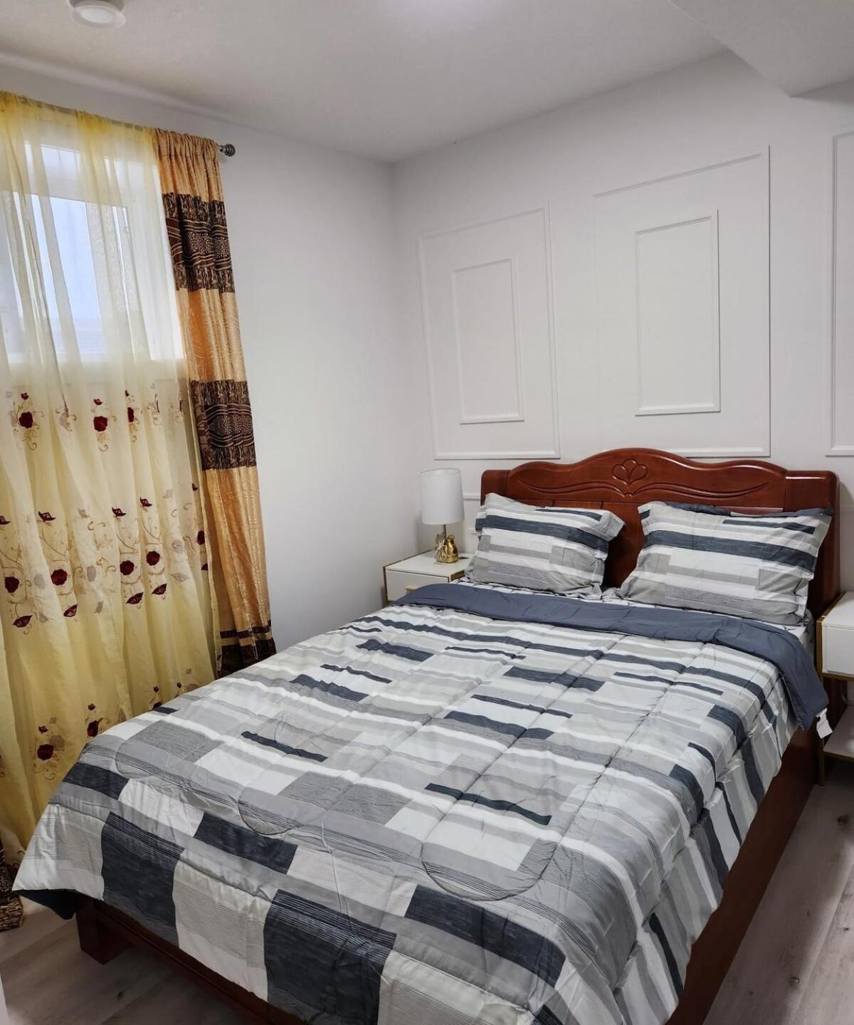 2 Bedrooms Luxury Basement * Calgary